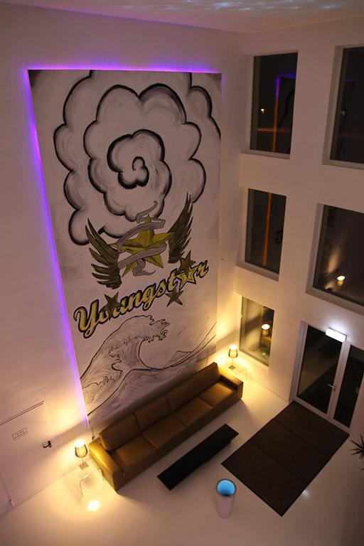 Designhotel Youngstar MHG Exterior foto